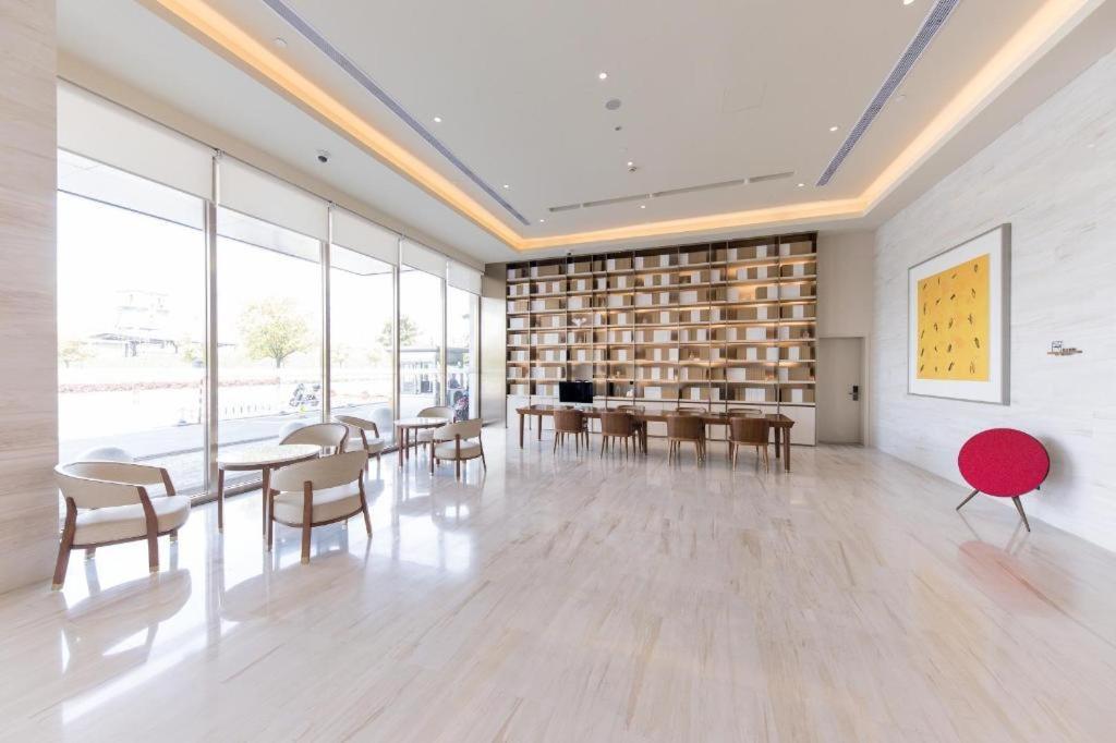 Ji Chunshen Road Hotel 3*